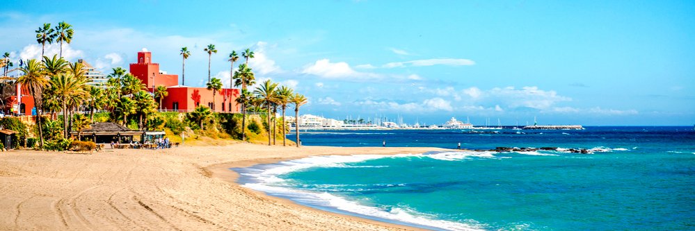¡Verano en Benalmádena con Media Pensión!