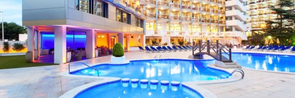Disfruta de Blanes en Hotel 4* Superior