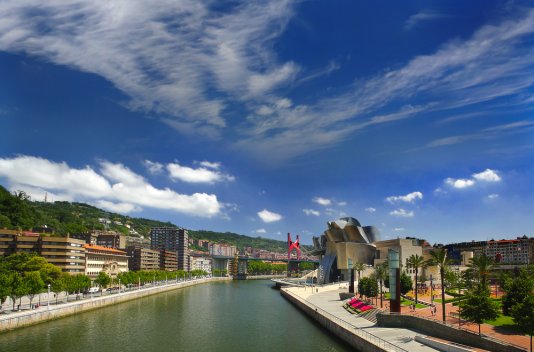 Puente de mayo a 35km de Bilbao en hotel balneario 4 ...